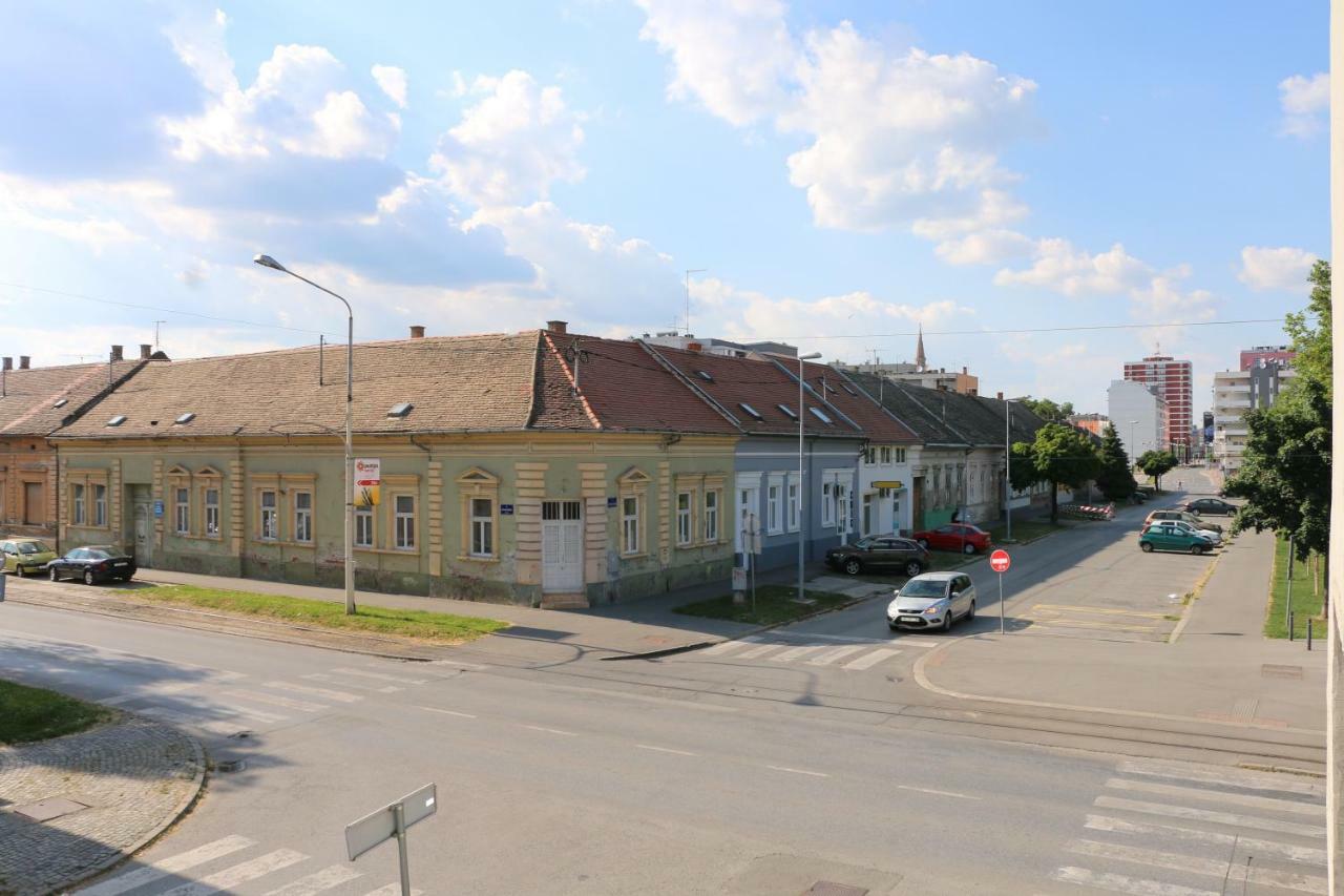 Luma 1 Lejlighed Osijek Eksteriør billede
